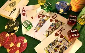Hướng dẫn chi tiết cách chơi bài 21 điểm (Blackjack) cho người mới